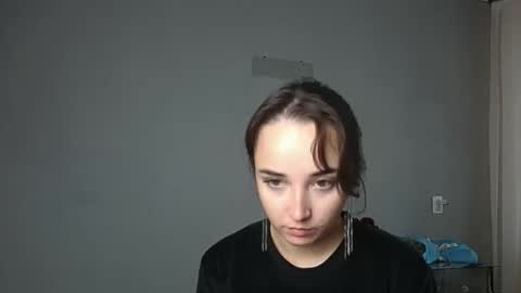 Olivia online show from 10/20/25, 12:16