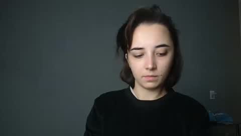 Olivia online show from 10/25/25, 10:45