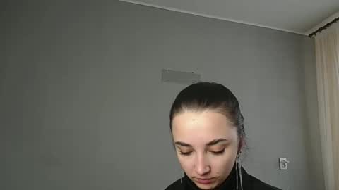 Olivia online show from 02/28/26, 08:59