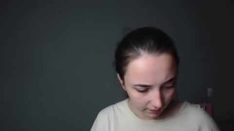 Snapshot of olivia_oliv chatting on 06/09/26, 06:41 Olivia online show from 06/09/26, 06:41