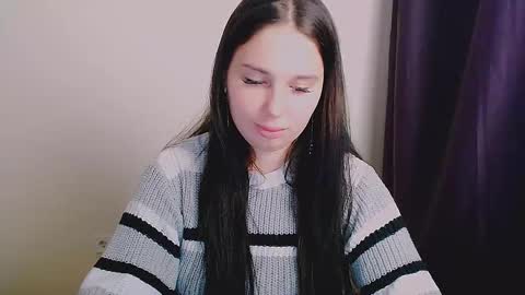 Olivia online show from 09/30/25, 03:55