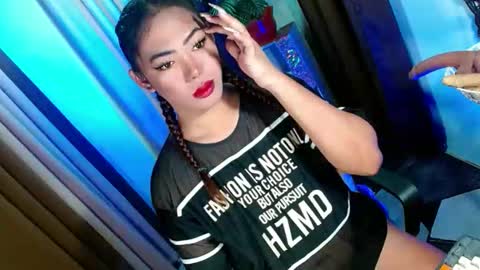 Miss OLIVIA online show from 09/20/25, 08:15