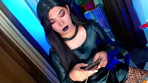 Miss OLIVIA online show from 09/27/25, 06:02