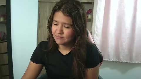 Snapshot of olivia_watson_ chatting on 09/14/25, 01:10 Olivia online show from 09/14/25, 01:10