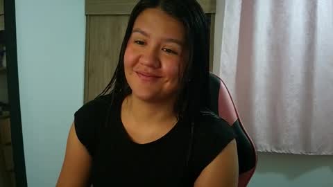 Olivia online show from 03/09/26, 12:20