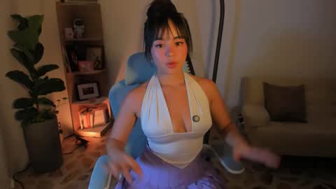Snapshot of olivia_xd_ chatting on 04/18/26, 05:33 Olivia online show from 04/18/26, 05:33