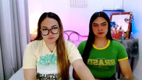 Snapshot of olivia_xxo chatting on 07/07/26, 05:17 olivia_xxo online show from 07/07/26, 05:17