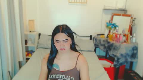 Snapshot of olivia_xxo chatting on 07/24/26, 11:03 olivia_xxo online show from 07/24/26, 11:03