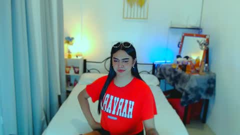 Snapshot of olivia_xxo chatting on 08/06/26, 04:09 olivia_xxo online show from 08/06/26, 04:09