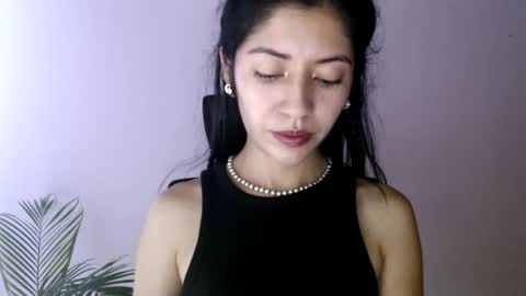 oliviaaa__ online show from 03/23/26, 03:49