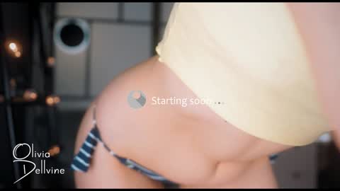 Snapshot of oliviadellvine chatting on 01/04/25, 12:37 Olivia online show from 01/04/25, 12:37