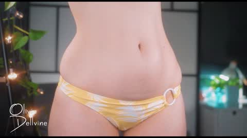 Snapshot of oliviadellvine chatting on 02/02/25, 01:34 Olivia online show from 02/02/25, 01:34