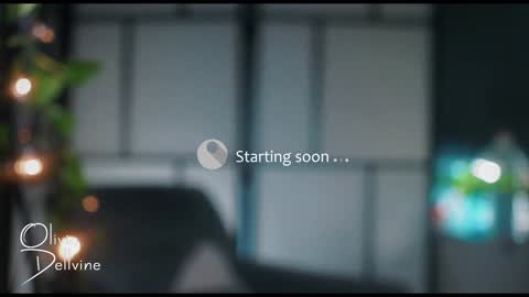 Snapshot of oliviadellvine chatting on 02/08/25, 01:43 Olivia online show from 02/08/25, 01:43