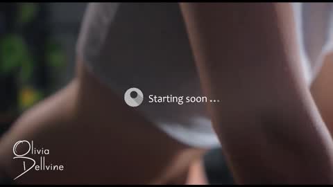 Snapshot of oliviadellvine chatting on 10/02/25, 01:01 Olivia online show from 10/02/25, 01:01