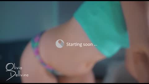 Snapshot of oliviadellvine chatting on 10/28/25, 12:14 Olivia online show from 10/28/25, 12:14