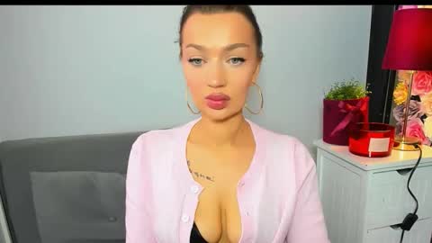 OliviaDirty online show from 04/22/26, 09:11