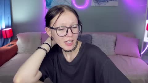 Snapshot of oliviagorgeous chatting on 06/02/26, 01:24 OliviaGorgeous online show from 06/02/26, 01:24