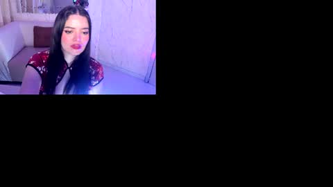 Snapshot of oliviahalley chatting on 06/12/26, 03:11 oliviahalley online show from 06/12/26, 03:11