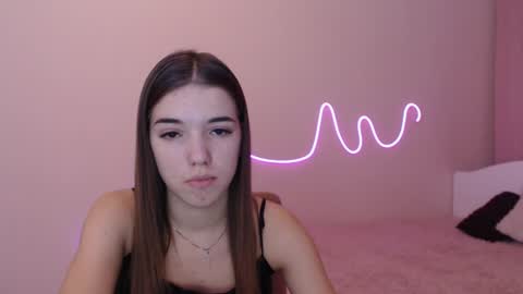 Olivia online show from 12/04/24, 05:22