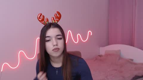 Olivia online show from 12/08/24, 03:24