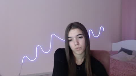 Olivia online show from 12/11/24, 06:31