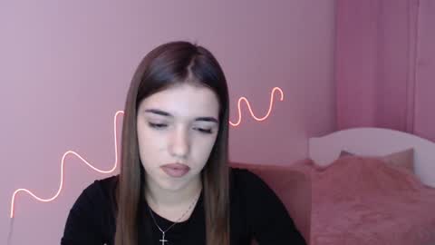 Olivia online show from 12/18/24, 06:25