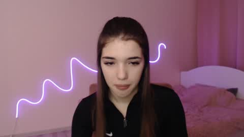 Olivia online show from 01/02/25, 03:40