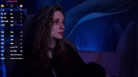 Liv online show from 11/07/25, 02:33