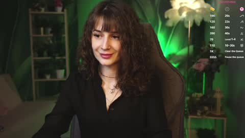 Snapshot of oliviamcclean chatting on 05/04/26, 11:34 Liv online show from 05/04/26, 11:34