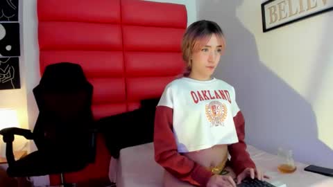 OliviaMonroe online show from 01/08/26, 10:56