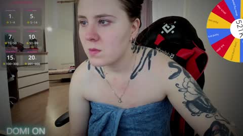 Snapshot of oliviamunk chatting on 12/31/24, 09:31 . online show from 12/31/24, 09:31