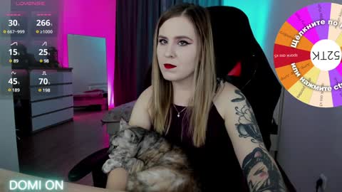 Snapshot of oliviamunk chatting on 01/14/25, 06:45 . online show from 01/14/25, 06:45