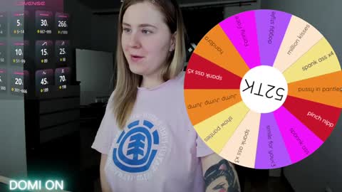 Snapshot of oliviamunk chatting on 01/18/25, 02:58 . online show from 01/18/25, 02:58