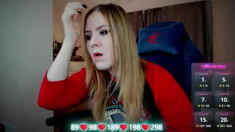 Snapshot of oliviamunk chatting on 10/23/25, 04:12 . online show from 10/23/25, 04:12