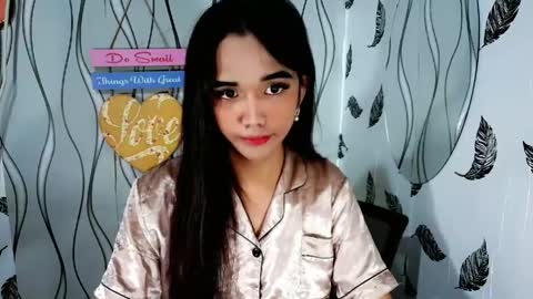 NICOLE online show from 05/10/26, 04:06