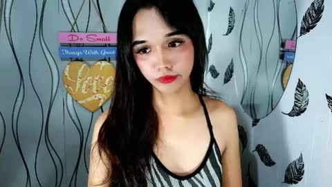 NICOLE online show from 05/27/26, 06:16