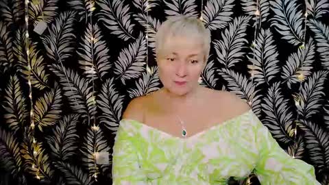 Kelly online show from 12/28/24, 03:15