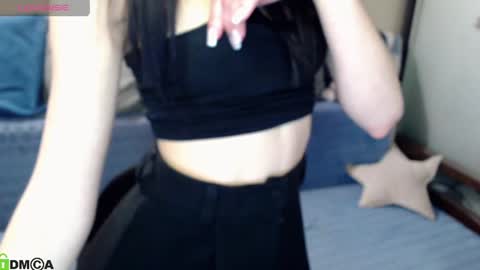 oliviarichi online show from 04/10/26, 09:47