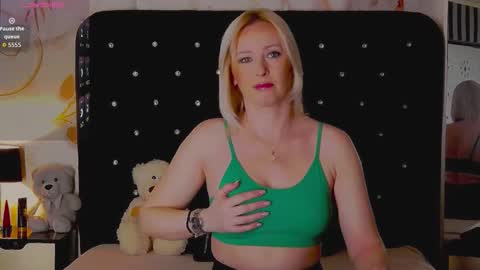 Olivia online show from 03/09/26, 09:30