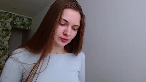 Olivia online show from 02/10/25, 05:36