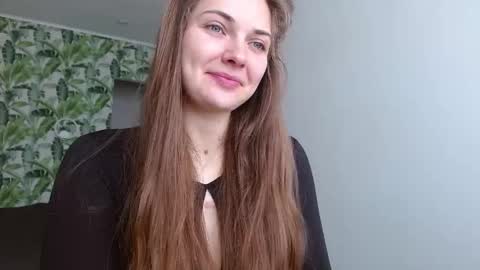 Olivia online show from 11/01/25, 05:20