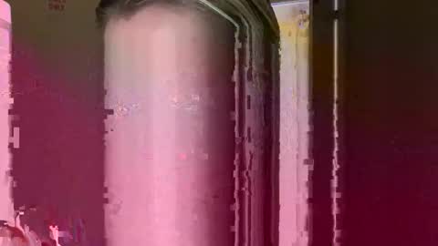 Olivia baby  online show from 11/14/25, 12:20