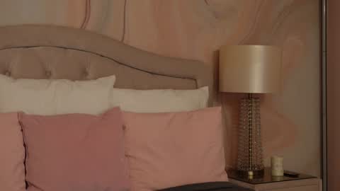 OliviaSway online show from 12/05/24, 10:23