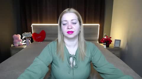 Oliviaverr online show from 03/03/26, 01:39