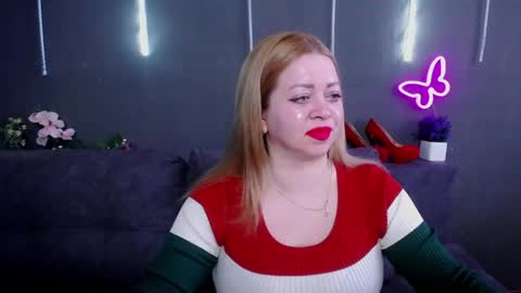 Snapshot of oliviaverr chatting on 05/02/26, 12:21 Oliviaverr online show from 05/02/26, 12:21