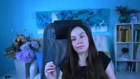 oliviaweles online show from 08/09/26, 08:19