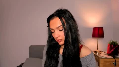 Snapshot of oliviawomen chatting on 01/08/26, 08:05 OliviaWomen online show from 01/08/26, 08:05