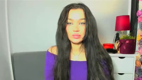 Snapshot of oliviawomen chatting on 02/17/26, 08:22 OliviaWomen online show from 02/17/26, 08:22