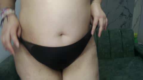 Snapshot of oliviia_ch chatting on 05/11/26, 02:45 Olivia online show from 05/11/26, 02:45