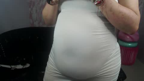 Snapshot of oliviia_ch chatting on 06/03/26, 03:50 Olivia online show from 06/03/26, 03:50